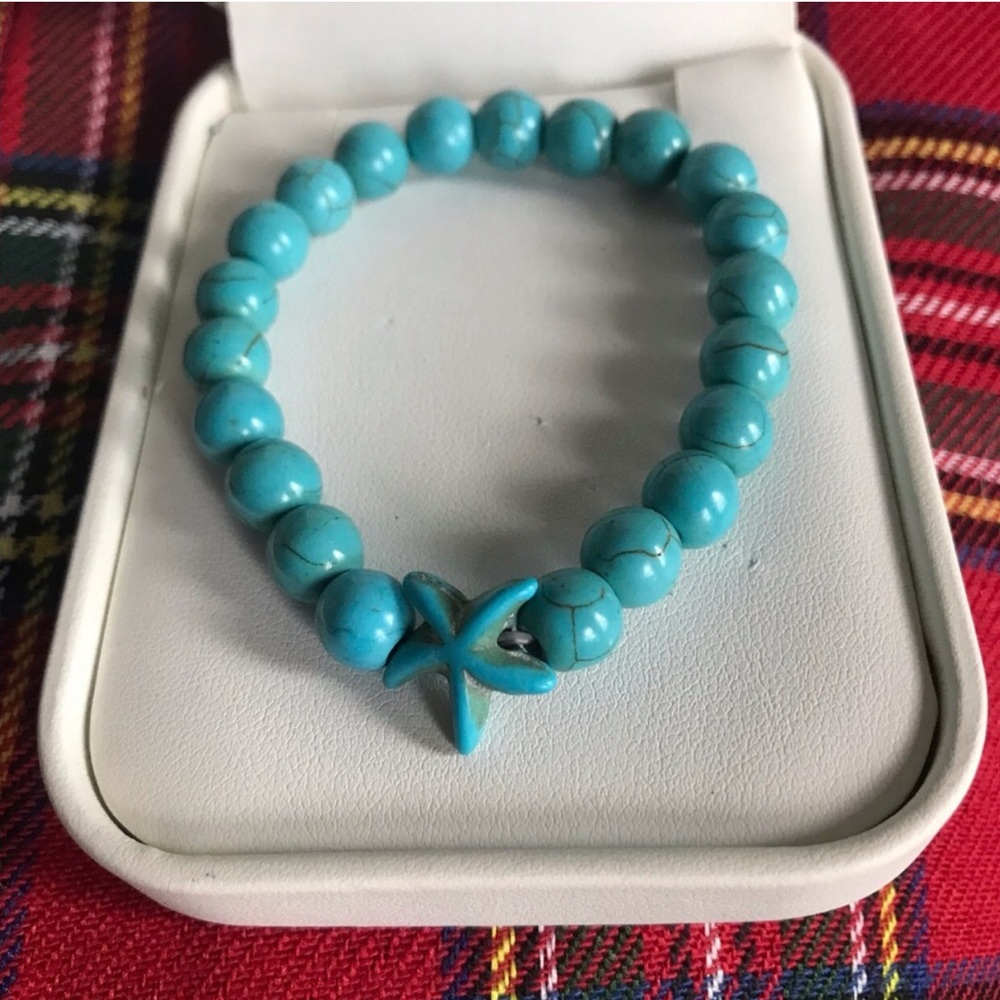 Turquoise Beaded Stretch Bracelet with Starfish Accent